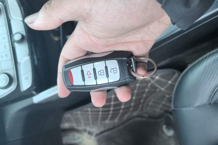 Used Great Wall Poer 2021 2.0T Commercial Version Automatic Diesel Two-Wheel Drive Elite Trim with Long Bed – GW4D20M
