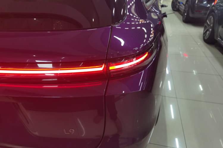Used Li Auto L9 2025 Pro Smart Refreshed Edition Exterior 3