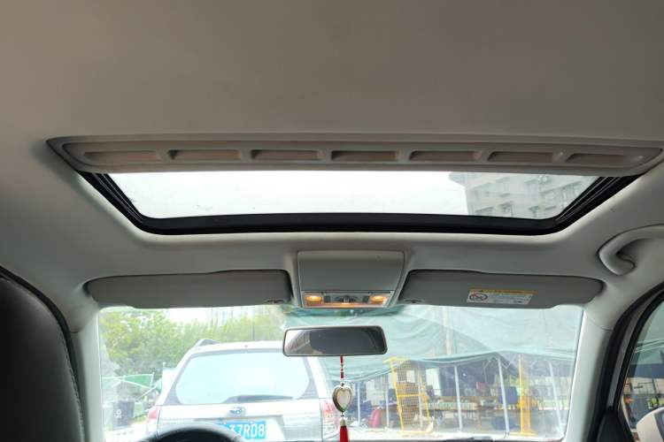 Used Volkswagen Lavida 2017 1.6L Automatic Comfort Edition Headliner