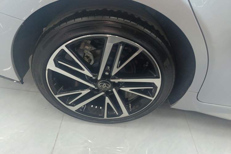 Used Toyota Camry 2024 Dual-Motor 2.0HS Sport Edition