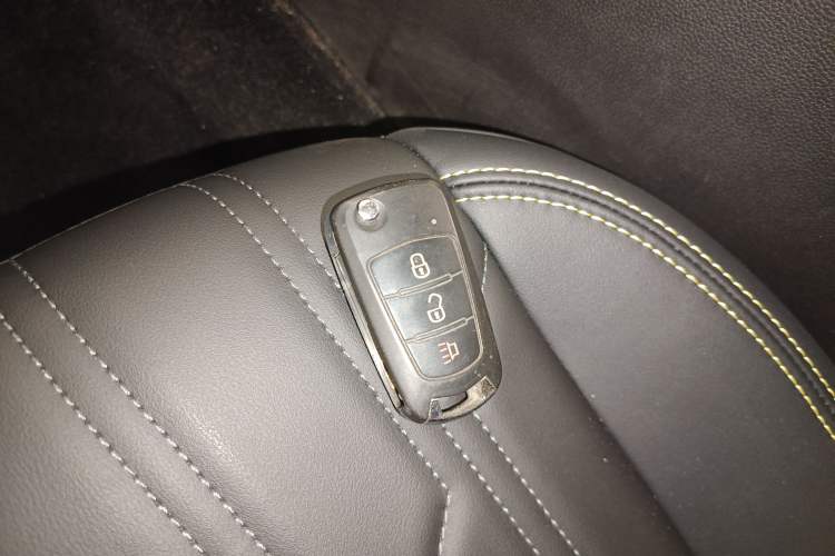 Used Great Wall King Kong Poer 2023 2.0T Automatic Gasoline Two-Wheel-Drive Elite Version Flatbed GW4C20C
