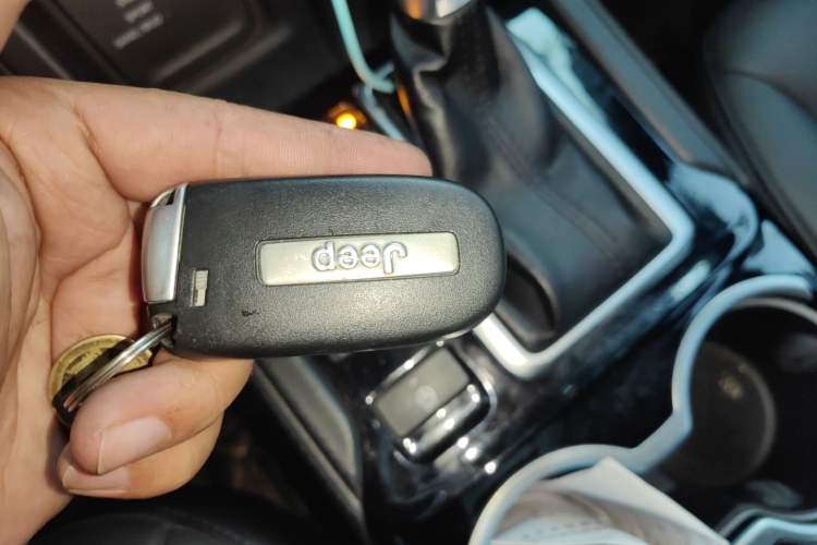 Used Jeep Grand Commander 2018 2.0T Four-Wheel Drive Enjoyment Edition China VI