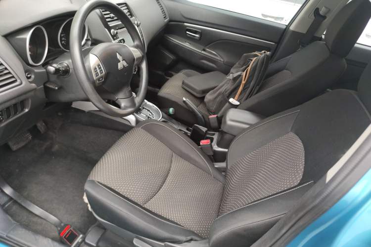 Used Mitsubishi ASX 2013 2.0L CVT Two-Wheel Drive Elite Edition