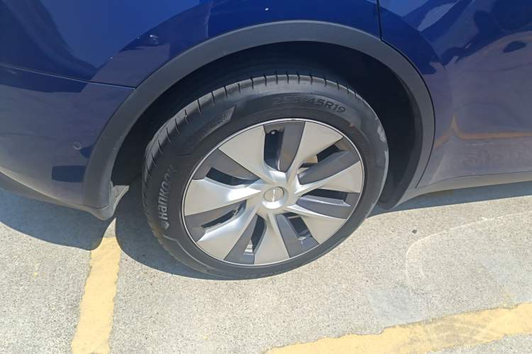 Used Tesla Model Y 2022 Revised Version Long-Range All-Wheel Drive
