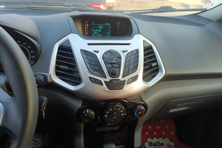 Used Ford EcoSport 2013 1.5L Automatic Fashion Model