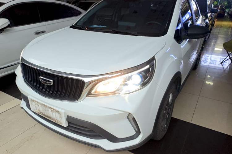 Used Geely Auto Vision X3 2021 PRO 1.5L CVT Deluxe Model
