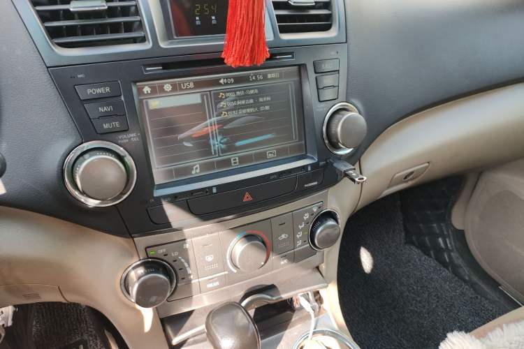 Used Toyota Highlander 2012 2.7L Two-Wheel Drive 7-Seater Elite Edition