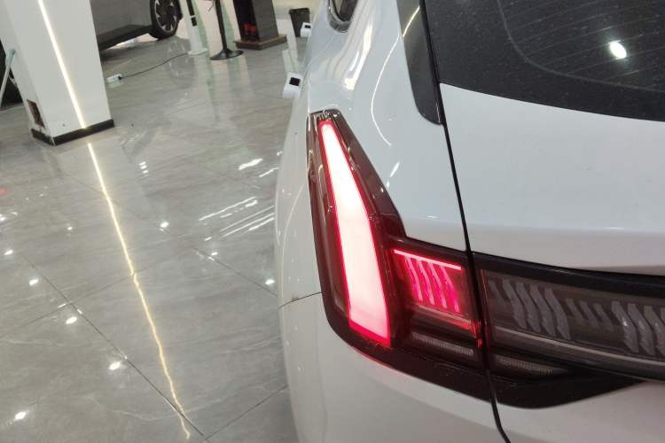 Used Zeekr 001 2022 Long-Range Dual-Motor WE Edition Rear Left 45 Deg