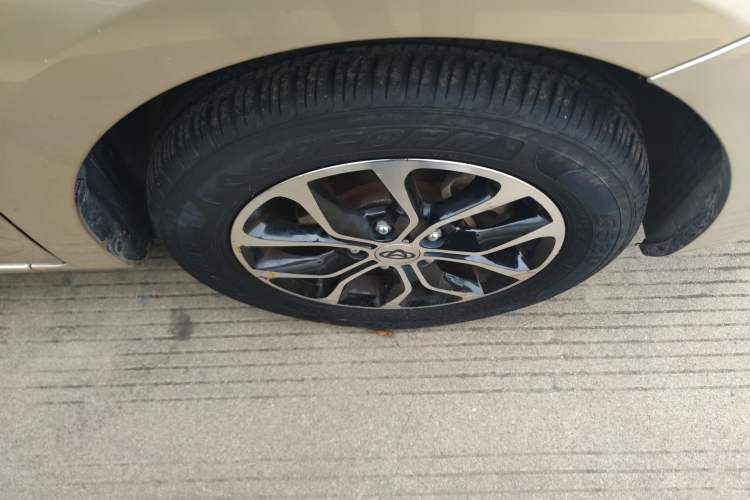 Used CHANGAN KAICHENG Oushang A600 2016 1.5L Manual Luxury 7-Seater
