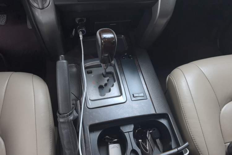 Used Toyota Land Cruiser 2010 4.0L Automatic VX