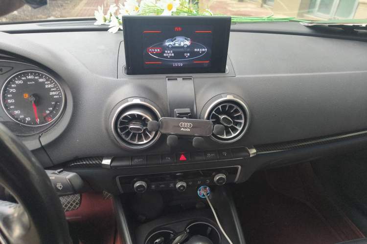 Used Audi A3 2014 Limousine 35 TFSI Automatic Comfort Model