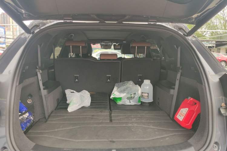 Used BYD Tang New Energy 2023 DM-i Champion Edition 112KM Prestige Model Trunk