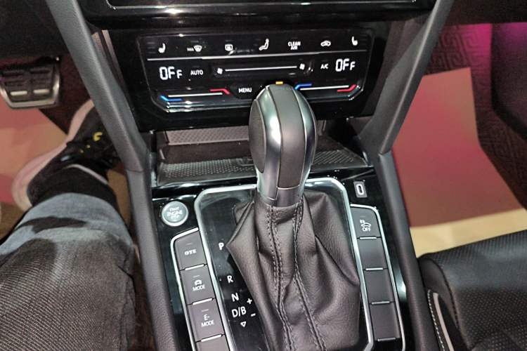 Used Volkswagen Magotan GTE Plug-in Hybrid 2022 GTE Luxury Model
