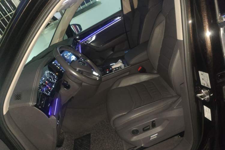 Used Volkswagen Touareg 2020 3.0 TSI Luxury Edition China VI
