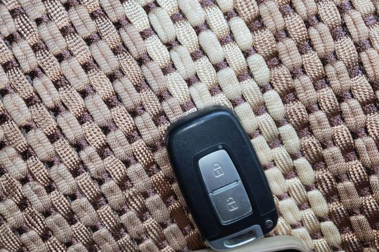 Used Hyundai Santa Fe Classic 2012 2.4 Luxury Edition 7-Seater Four-Wheel Drive