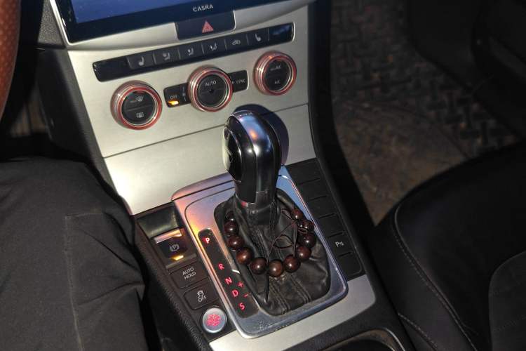 Used Volkswagen Magotan 2015 2.0 TSI Luxury Model