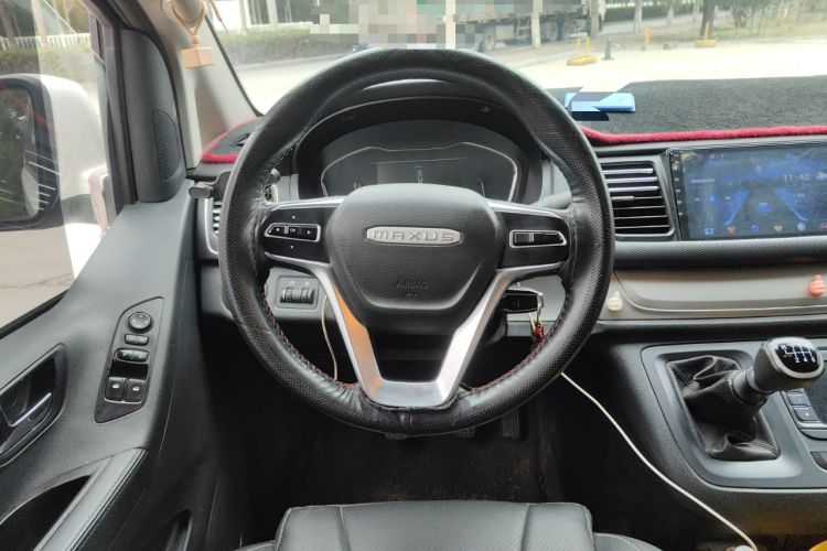 Used SAIC MAXUS G10 2023 2.0T Manual Multi-Function Version Diesel 7 Seats