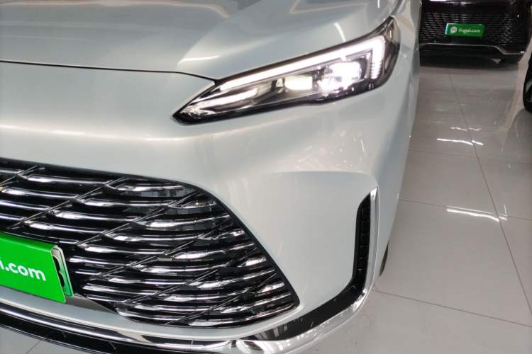 Used Buick GL8 New Energy 2025 Lu Shang Smart Enjoyment Edition 7-Seater
