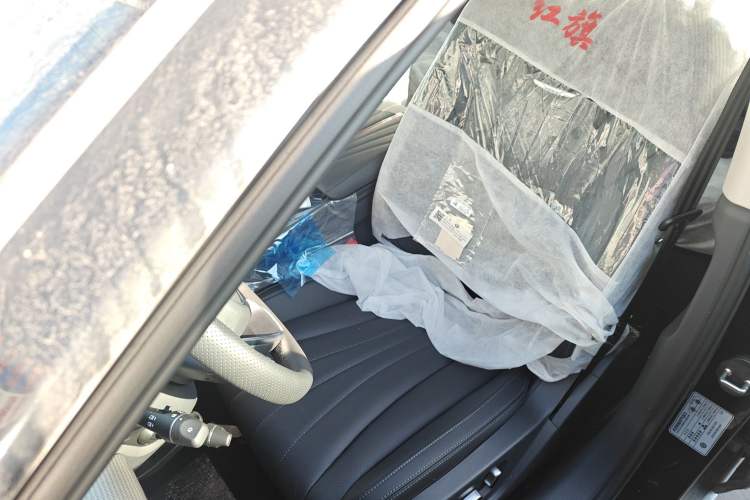 Used Hongqi H5 2024 1.5T DCT Smart Connect Flagship Edition
