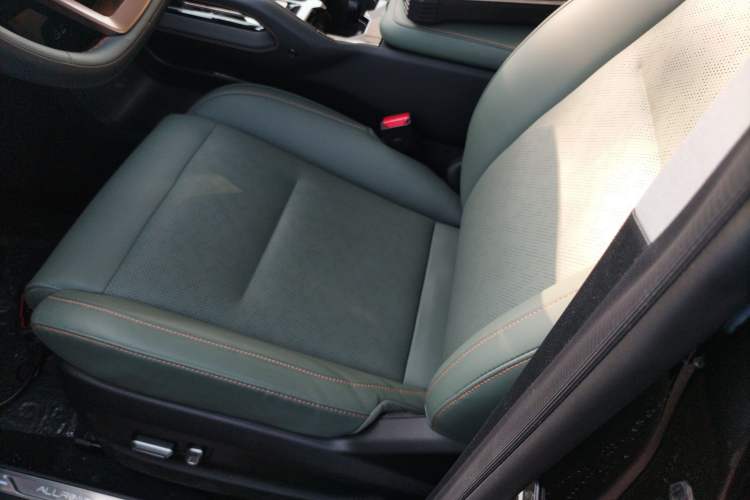 Used iCAR 03 2024 472km Four-Wheel Drive Long-Range Version
