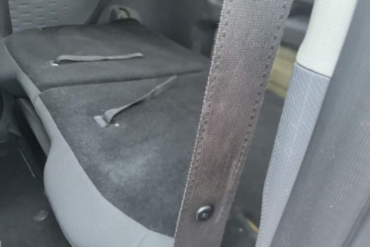 Used Wuling Hongguang MINIEV 2021 Macaron Fashion Model Lithium Iron Phosphate Left Rear Seat