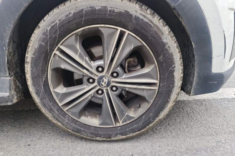 Used Hyundai ix25 2015 2.0L Automatic Two-Wheel Drive Intelligent GLS