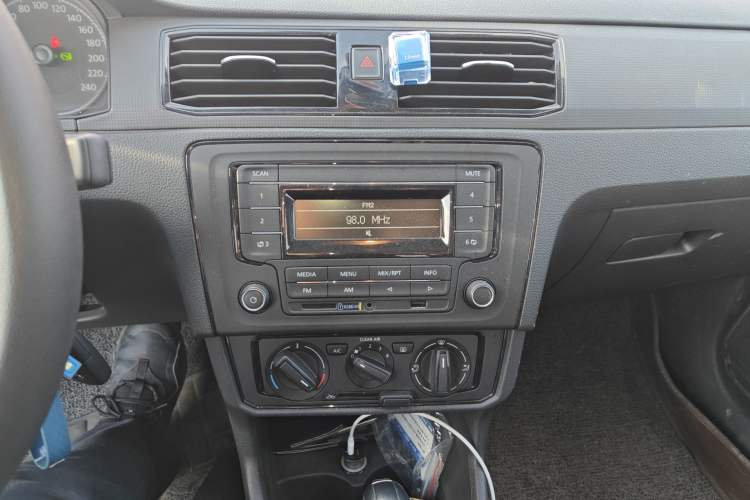 Used Volkswagen Santana 2021 1.5L Automatic Fashion Edition
