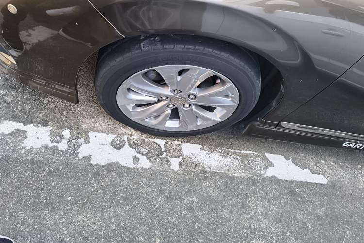 Used Honda Jade 2017 1.8L Automatic Classic Edition 5 seats