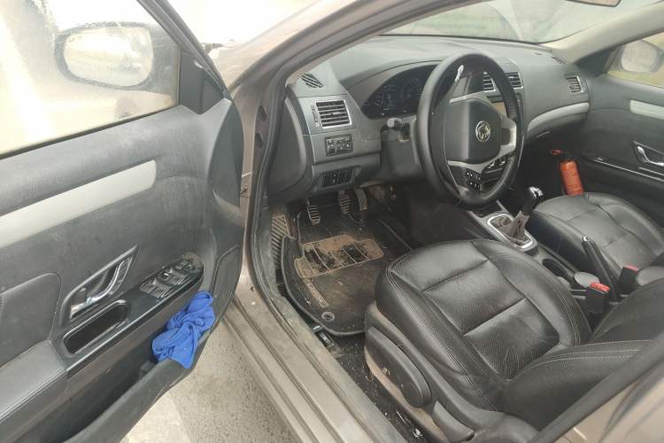 Used FORTHING Joyear S50 2014 1.5L Manual Luxury Edition
