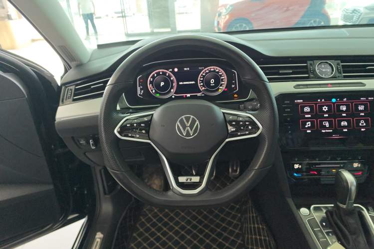 Used Volkswagen Magotan 2023 2 Million Units Limited Edition 330TSI DSG Leading Version