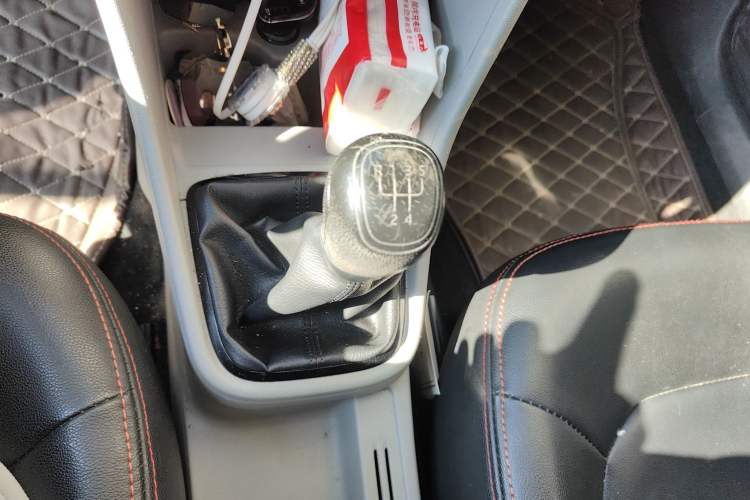 Used Skoda Rapid 2016 1.6L Manual Front-Wheel-Drive Version