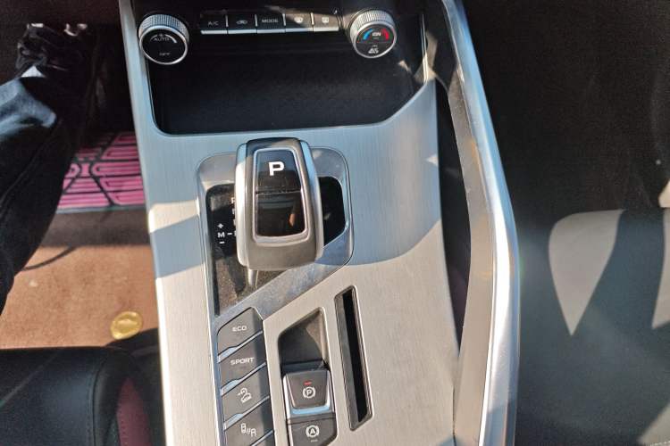 Used Geely Auto Coolray 2020 PRO 260T DCT Knight