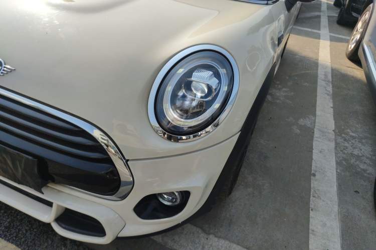 Used MINI 2019 1.5T COOPER Racing Driver
