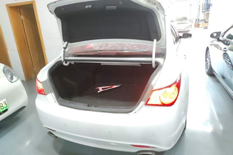 Used Hyundai Sonata 2014 2.0L Automatic Luxury Edition