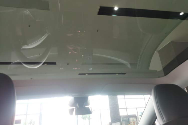 Used Tesla Model Y 2025 Long-Range All-Wheel Drive First Edition