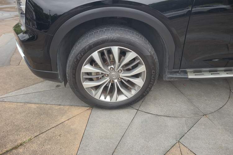 Used GAC Trumpchi GS8 2017 320T Two-Wheel Drive Luxury Smart Connectivity Version (7 Seats) Left Front Wheel Hub