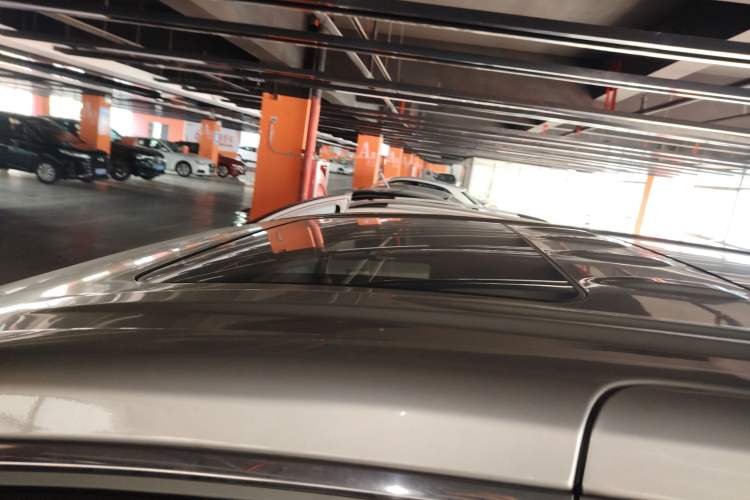 Used Buick GL8 2022 ES Land Cruiser 653T Luxury Model
