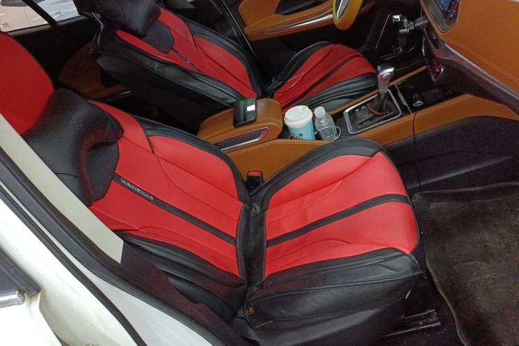 Used Zotye T300 2017 1.5T CVT Luxury Model
