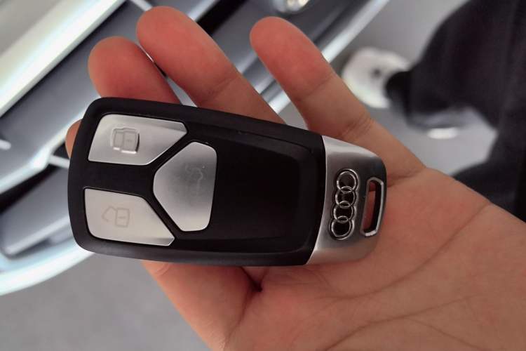 Used Audi Q5L 2020 Updated 40 TFSI Prestige Fashion Edition