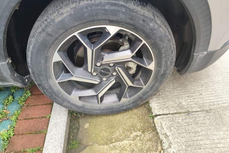 Used Dongfeng Aeolus AX7 2021 1.6T Automatic Zhiyue Edition
