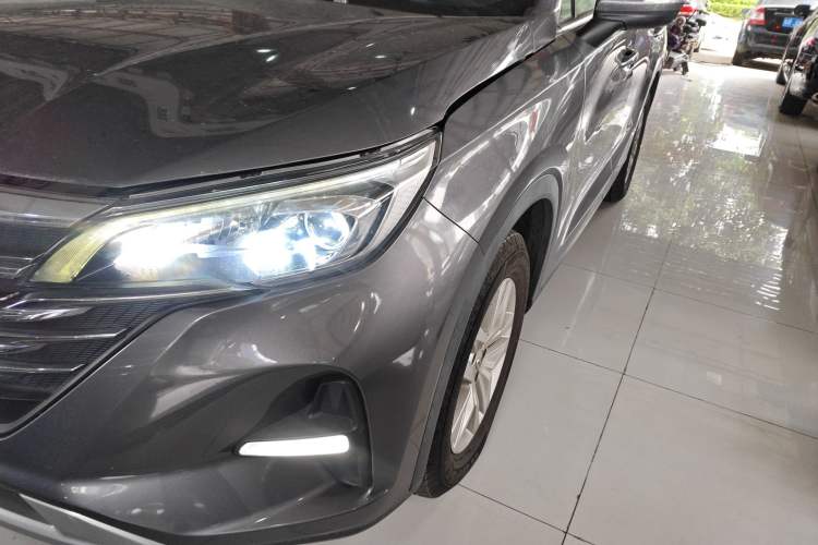 Used GAC Trumpchi GS5 2019 270T Automatic Elite Edition Left Front Headlight