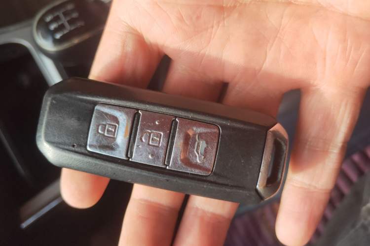 Used Baojun 560 2015 1.8L manual luxury version