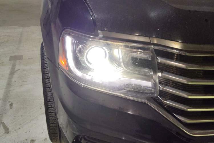 Used Lincoln Navigator 