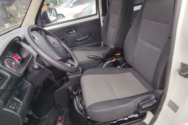 Used CHANGAN KAICHENG Star 3 2015 1.0L Base Version with Air Conditioning C10 Left Front Seat