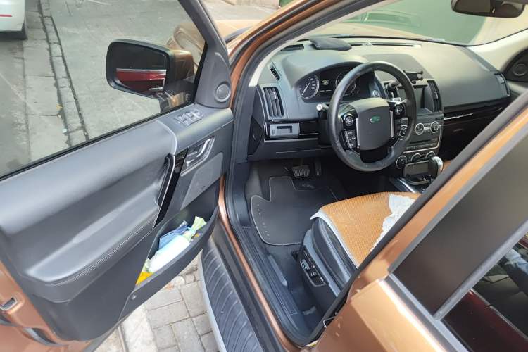 Used Land Rover Freelander 2 2015 2.0T Si4 HSE Luxury Collector's Edition
