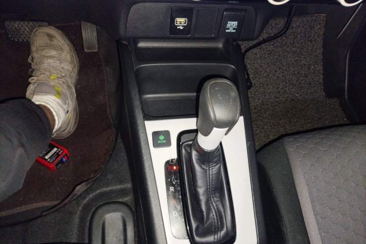 Used Honda Fit 2021 1.5L CVT Trend Edition Gear Lever