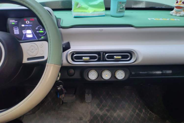 Used Wuling Hongguang MINIEV 2024 3rd Generation 215km Youth Edition
