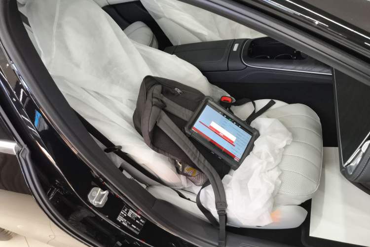 Used Mercedes-Benz E-Class 2024 E 300 L Fashion Sport Model