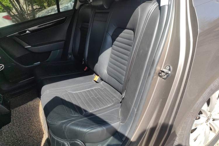 Used Volkswagen Magotan 2013 1.8TSI Luxury Model