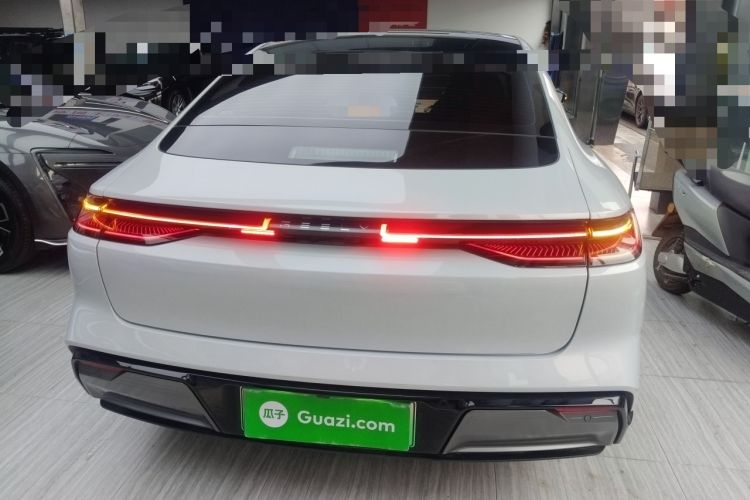 Used Geely Galaxy E8 2025 575 km Exploration Intelligent Driving Edition
